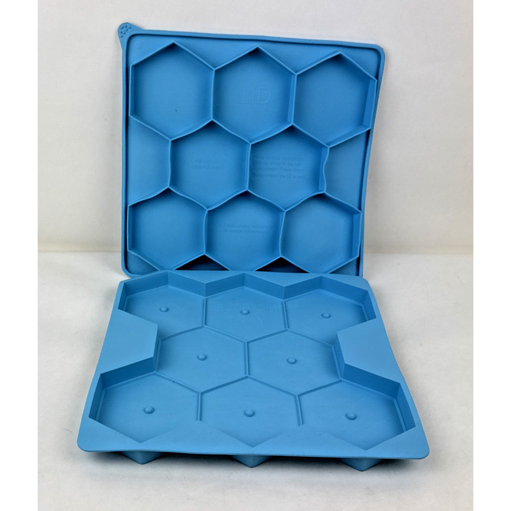 Burger Master Innovative 8 in 1 Burger Press and Freezer Container